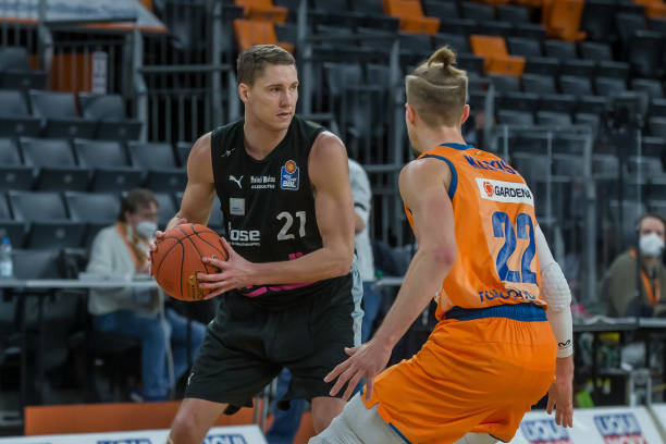 后卫的大将 后卫的大将